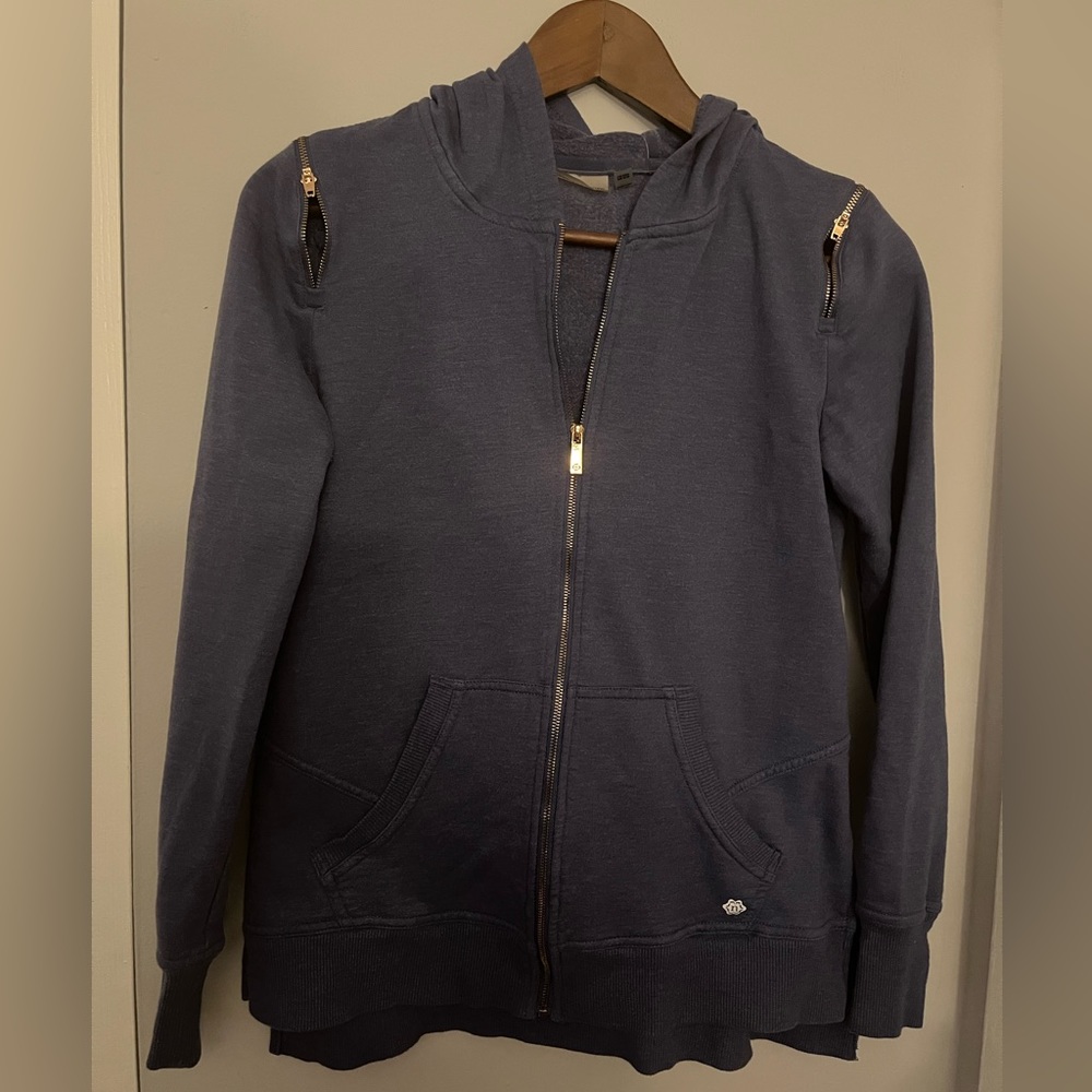 **Nanette Lepore Blue Hoodie too w/pockets and rose gold tone zippers. Small.